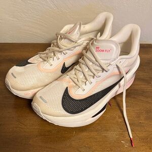 Nike Zoom Fly 6